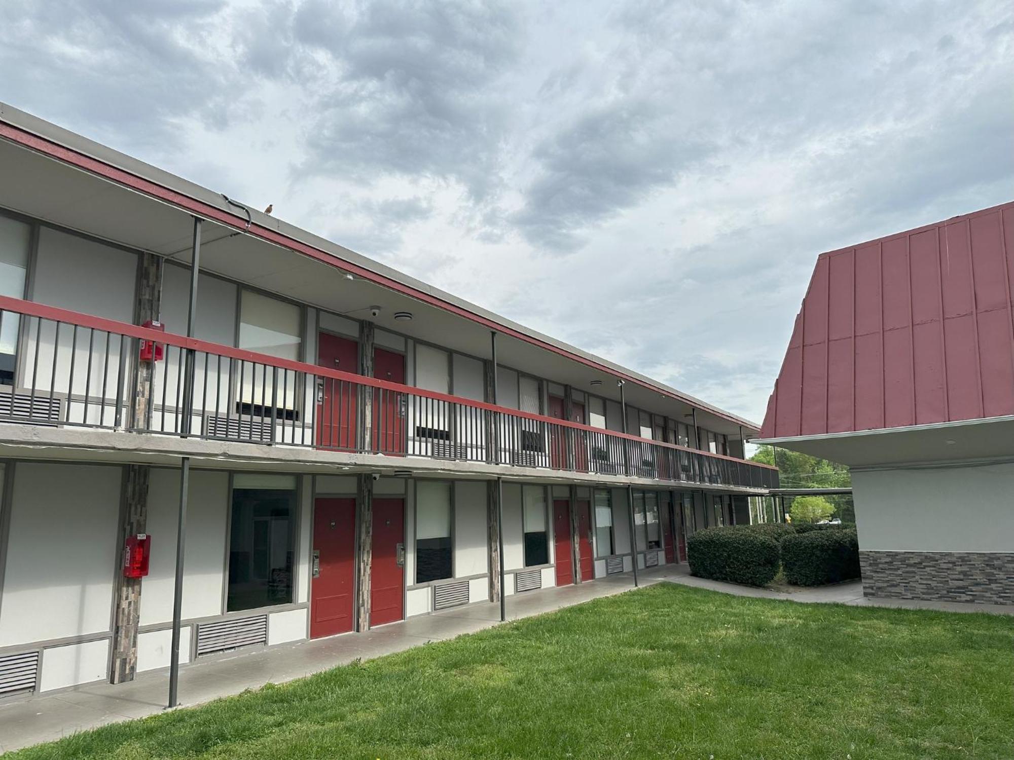 Red Roof Inn Richmond, Va ภายนอก รูปภาพ