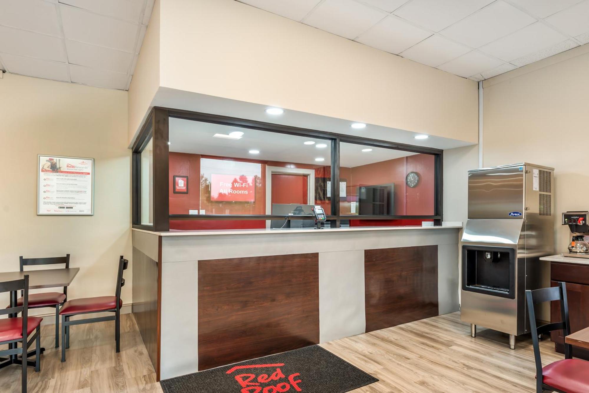 Red Roof Inn Richmond, Va ภายนอก รูปภาพ
